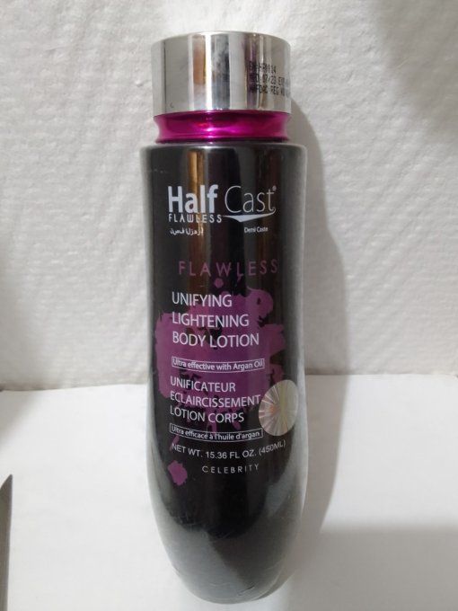 Half cast flawless lait super éclaircissant unificateur de teint 