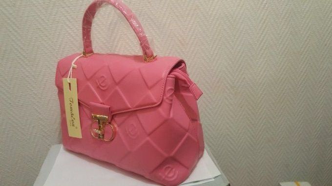 Sac a main de couleur ROSE 